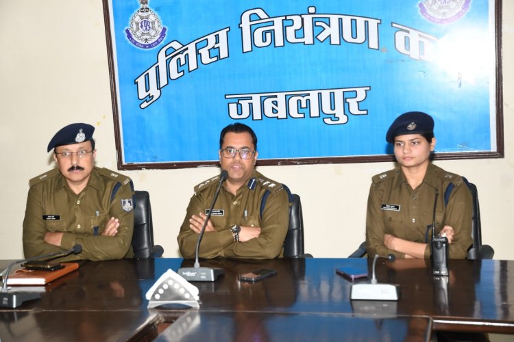 Police Superintendent of Jabalpur Coordinates Security Measures for Ayodhya Pilgrims Traveling by Rail and  Road